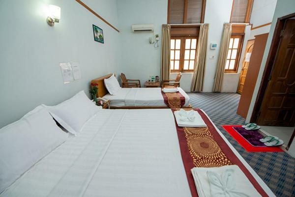 Yangon Urban Hotel Bagian luar foto